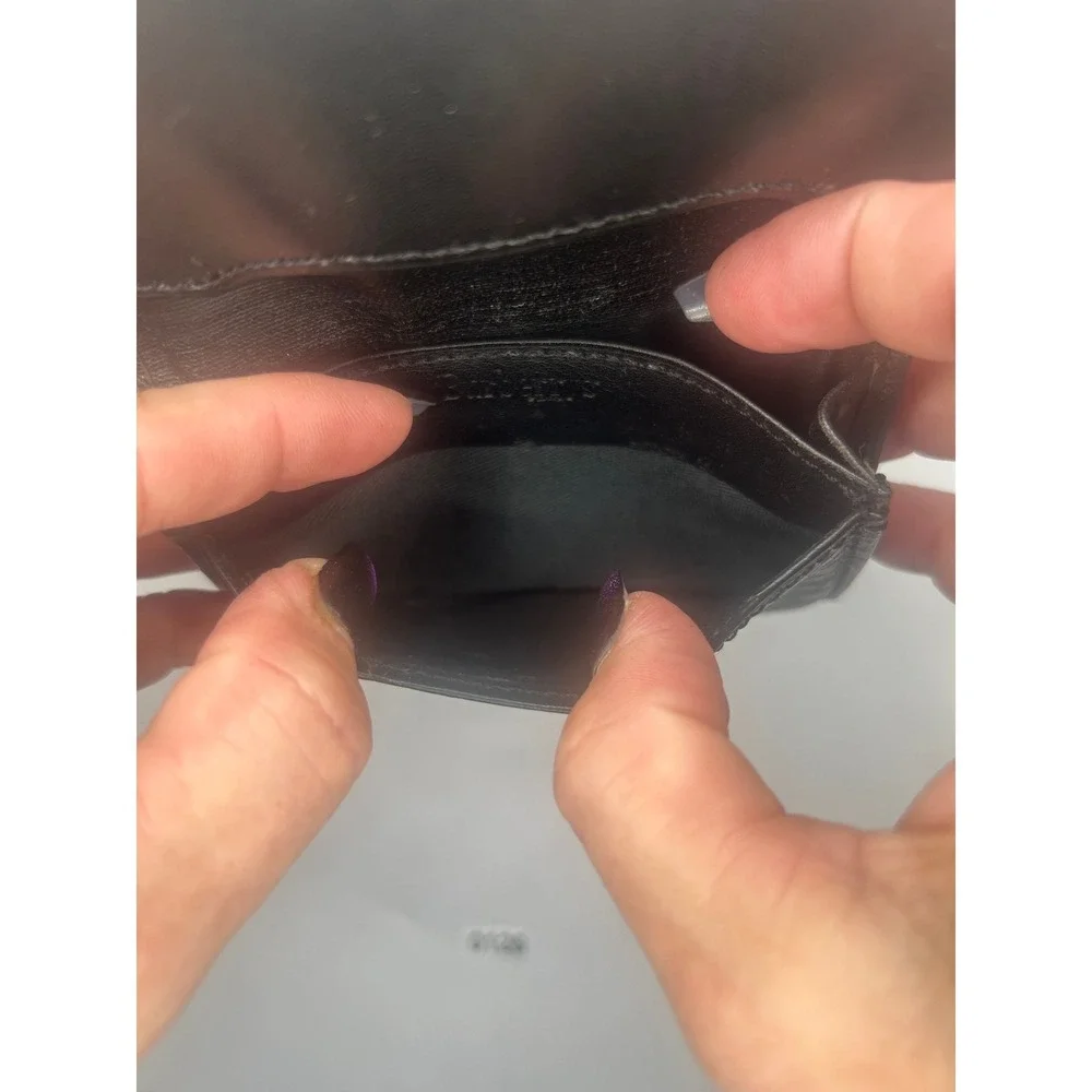 Burberrys Black Leather Bifold Card‎ Holder #126